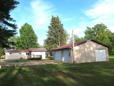 /international/us/n2153-county-road-e-redgranite-wi-110108467911/