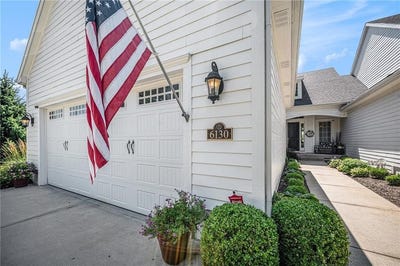 /international/us/6130-lime-stone-court-parkville-mo-110100688531/