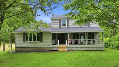 /international/us/7488-east-street-newport-ny-110108852240/