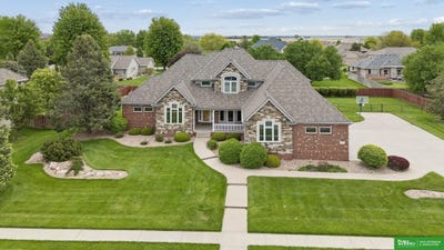 /international/us/1350-n-bristolwood-drive-fremont-ne-110107826070/