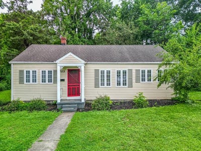 /international/us/703-irving-street-farmville-va-110100833636/?lang=zh-cn