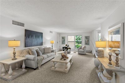 /international/us/3412-oak-ridge-road-minnetonka-mn-110101124256/