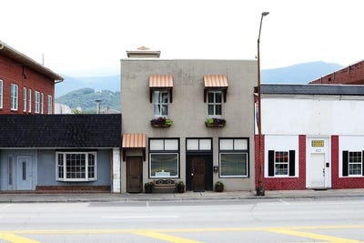 /international/us/114-n-3rd-avenue-chatsworth-ga-110101548952/