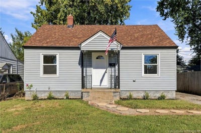 /international/us/221-conner-street-new-albany-in-110120464699/
