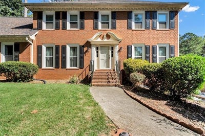 /international/us/3024-ravenwolfe-way-sw-snellville-ga-110120561982/