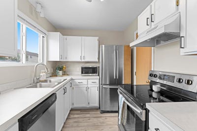 /international/us/13092-murdock-terrace-eden-prairie-mn-110120059829/