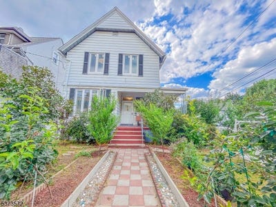 /international/us/39-pangborn-pl-hackensack-city-nj-110101096980/