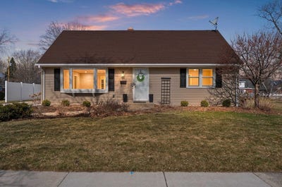 /international/us/637-n-winnebago-street-de-pere-wi-110108347791/