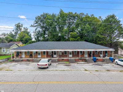 /international/us/326-irby-street-woodruff-sc-110102277947/
