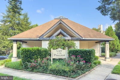 /international/us/4503-hazeltine-court-alexandria-va-110101197331/