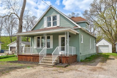 /international/us/2875-schaefer-street-saginaw-mi-110107666111/