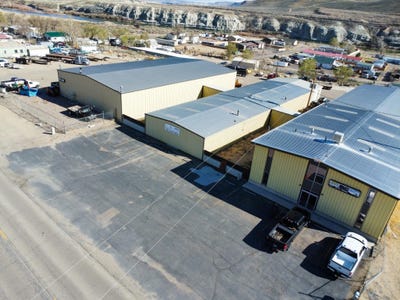 /international/us/3773-hwy-374-green-river-wy-110107313207/