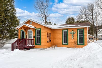 /international/us/935-stevens-st-n-rhinelander-wi-110106620077/