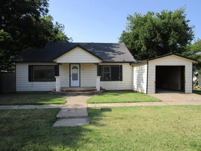 /international/us/515-w-mclain-street-seymour-tx-110120496952/