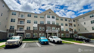 /international/us/641-lorhan-drive-piscataway-nj-110101480876/?lang=en
