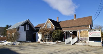 /international/us/176-main-street-norway-me-110108956319/