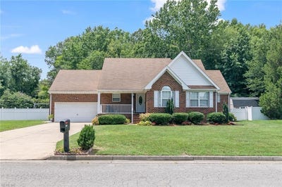 /international/us/4001-hargrove-landing-suffolk-va-110101178240/