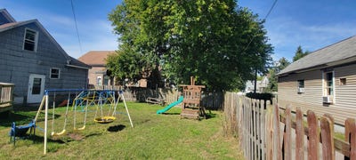/international/us/w-9th-street-michigan-city-in-110120497880/