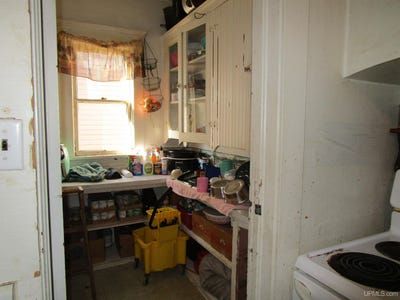 /international/us/301-s-11th-street-escanaba-mi-110107616385/