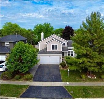 /international/us/7681-mendocino-drive-gurnee-il-110108606216/