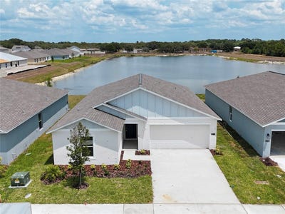 /international/us/2711-pioneer-trail-eagle-lake-fl-110107657754/