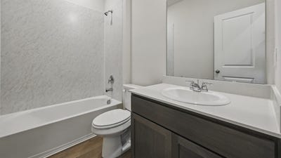 /international/us/4607-enclave-drive-sanger-tx-110104329188/
