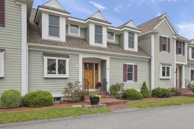 /international/us/850-west-falmouth-highway-falmouth-ma-110100454324/
