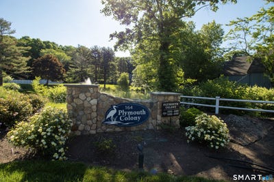 /international/us/604-plymouth-colony-branford-ct-110108741553/