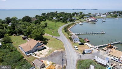 /international/us/2404-hoopers-island-road-fishing-creek-md-110100504856/