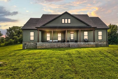 /international/us/4200-stepstone-road-owingsville-ky-110110019945/