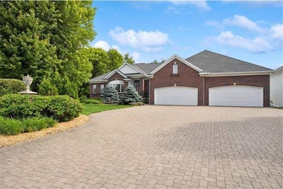 /international/us/3649-146th-avenue-ne-ham-lake-mn-110100270227/?lang=en