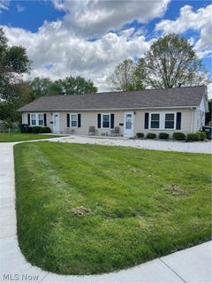 /international/us/160-162-n-state-street-rittman-oh-110108057629/
