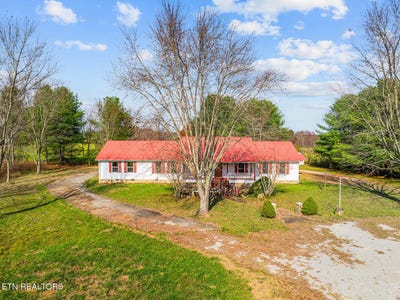 /international/us/117-bellview-rd-pikeville-tn-110108098411/