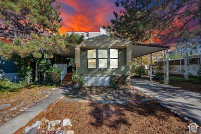 /international/us/256-n-fall-st-w-salt-lake-city-ut-110120625632/