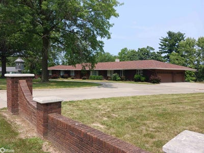 /international/us/5-birchwood-heights-dr-ottumwa-ia-110095002443/