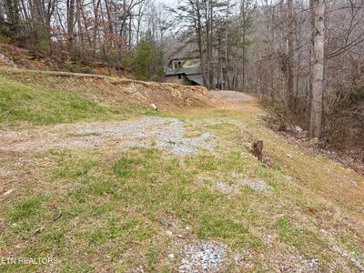 /international/us/829-boone-acres-lane-pigeon-forge-tn-110108203922/