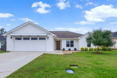/international/us/111-lainey-lane-mineola-tx-110108495950/