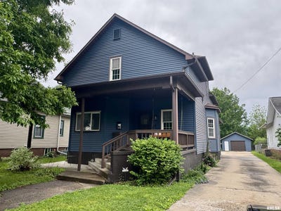 /international/us/388-w-maple-street-canton-il-110108252675/