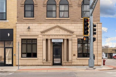 /international/us/100-state-street-n-waseca-mn-110104953470/