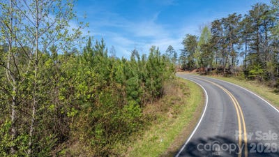 /international/us/bryant-road-morganton-nc-110107986822/