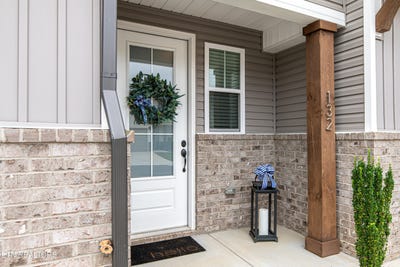 /international/us/132-scout-way-lenoir-city-tn-110100584417/