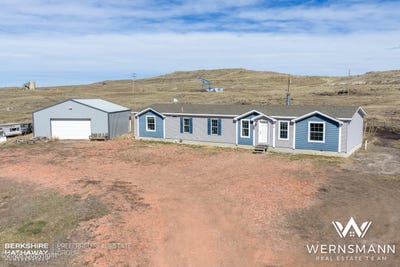 /international/us/61-coal-train-rd-gillette-wy-110106785743/