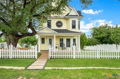 /international/us/508-main-street-marble-falls-tx-110106431743/
