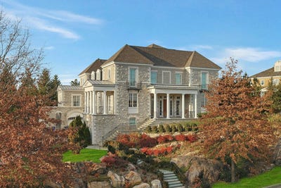 /international/us/5021-grosvenor-avenue-bronx-ny-110101067509/