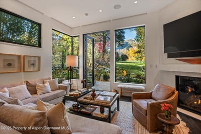 /international/us/155-lone-pine-road-aspen-co-110103655740/