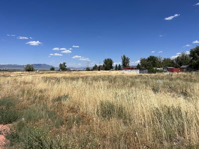 /international/us/512-n-diane-st-parowan-ut-110106705292/