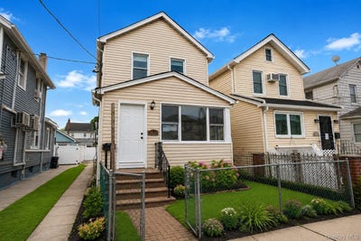 /international/us/173-62-103rd-road-jamaica-ny-110108345174/