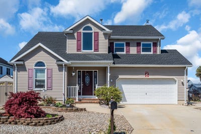 /international/us/402-atlantic-city-court-lanoka-harbor-nj-110107762480/
