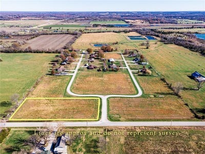 /international/us/e-975-place-pleasanton-ks-110099850153/