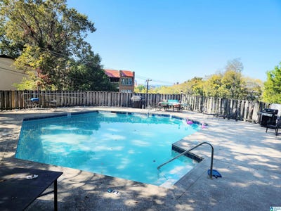/international/us/1325-31st-street-birmingham-al-110109257058/